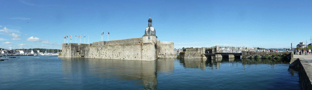 entrée ville close marée haute concarneau